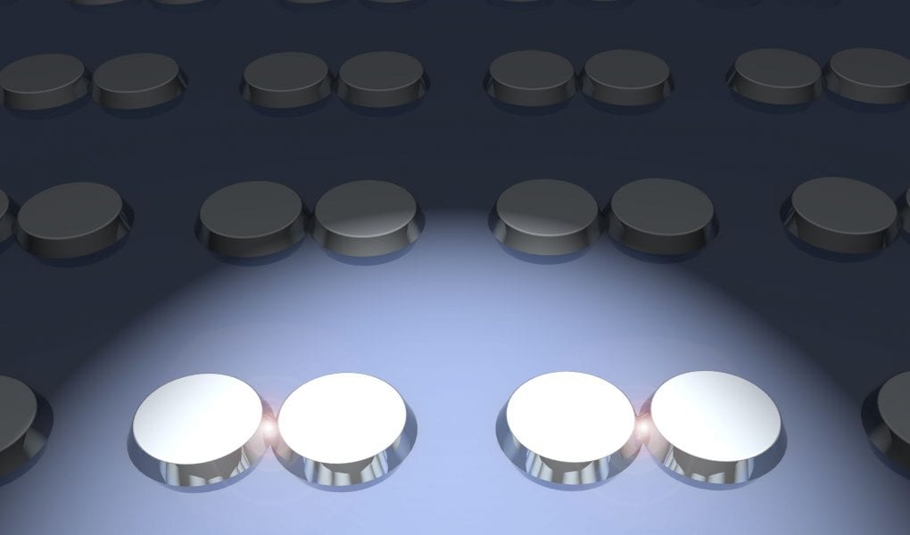 Broadband Plasmonic Response of Semiconductor Disks