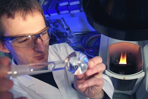 Converting carbon dioxide into valuable chemicals