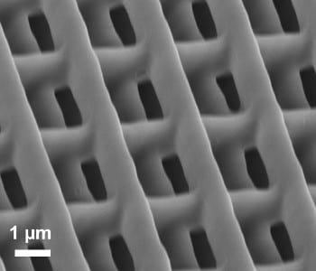 Functionalizing microstructuring surfaces without distortion