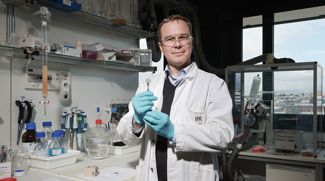 Image of a researcher in a lab.