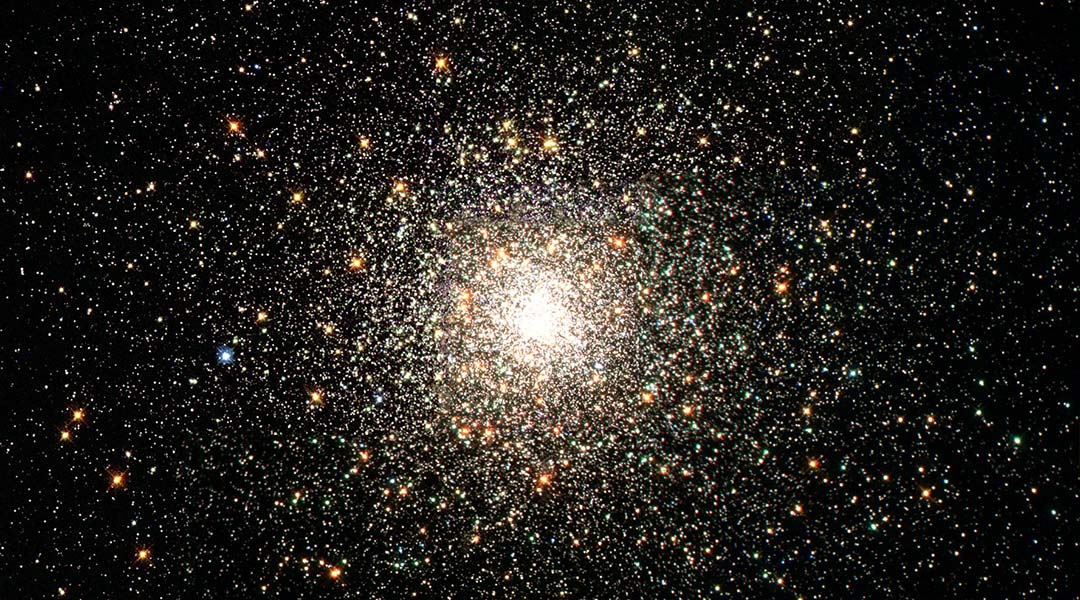 Bright Center Star Cluster NASA.