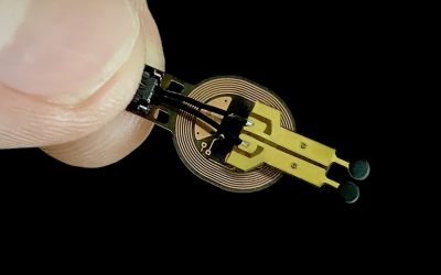 Predicting wound healing with a wound-integrated miniaturized sensor