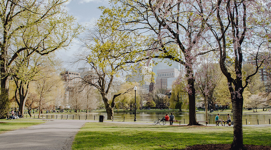 How spending time in nature influences healthy eating habits